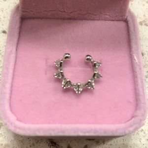 Melinda Marie “Roxanne” ear cuff